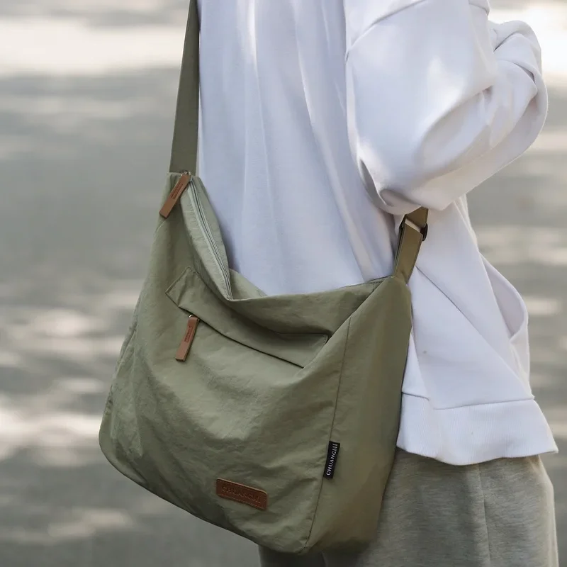 Japanese Women Men Shoulder Cr - Japanese Lifestyle Books avis et prix